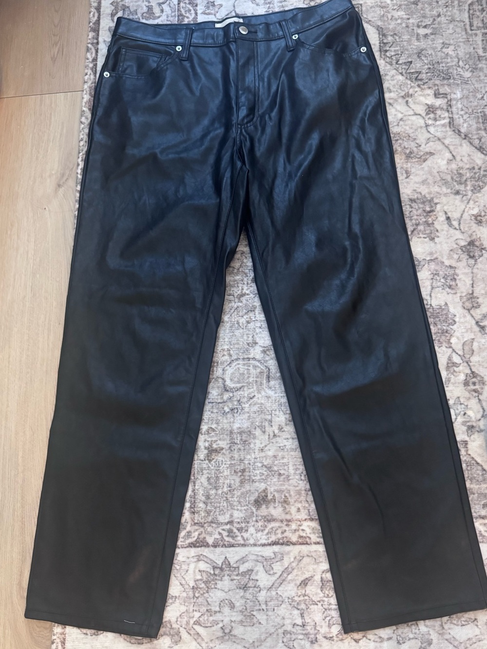 Universal Thread Pants Womens 14S Faux Leather Inseam 26”